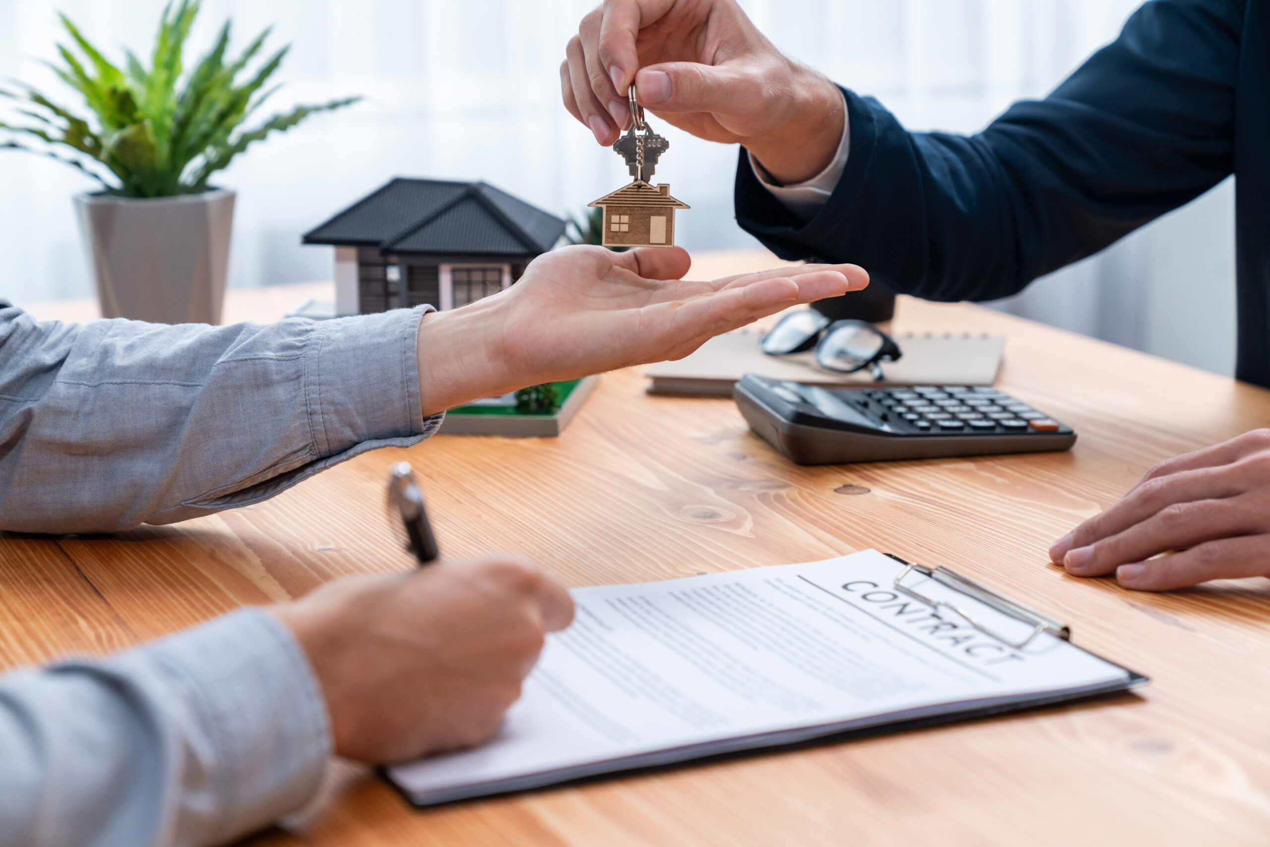 Best Tenant Lawyers to Help You Sue Your Landlord
