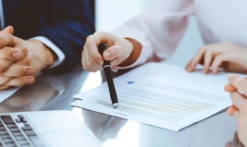 Licensing Agreement Laws – Usage Rights, Payments, and Contract Restrictions