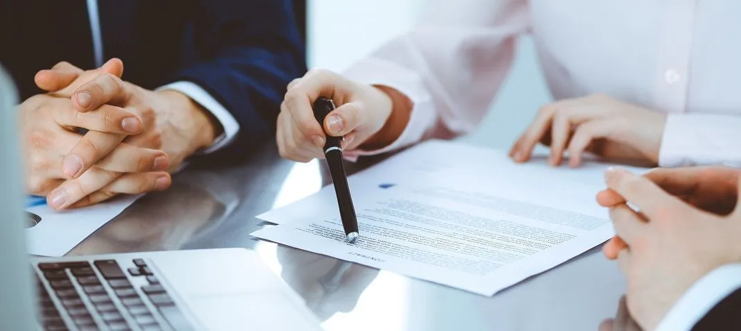 Licensing Agreement Laws – Usage Rights, Payments, and Contract Restrictions